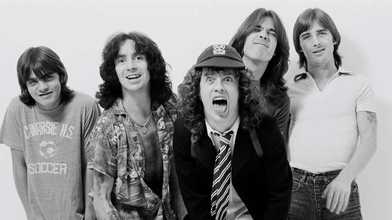 AC/DC com Bon Scott em 1979 -