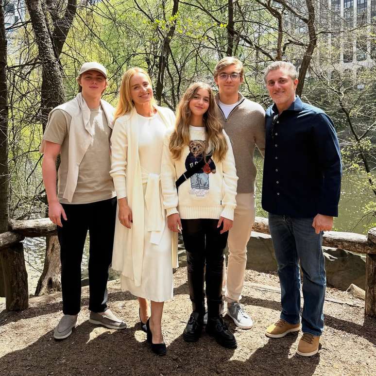 Benício, Angélica, Eva, Joaquim e Luciano