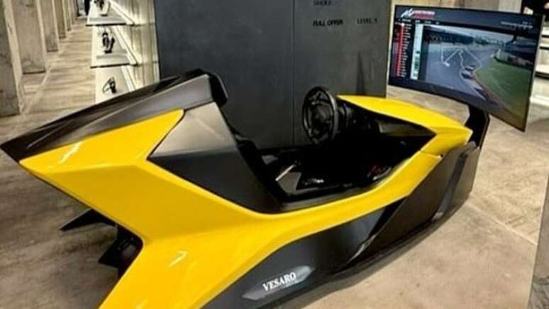 Balenciaga | Automobili Lamborghini