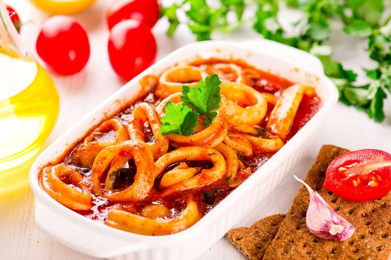 An&eacute;is de lula ao molho vermelho 