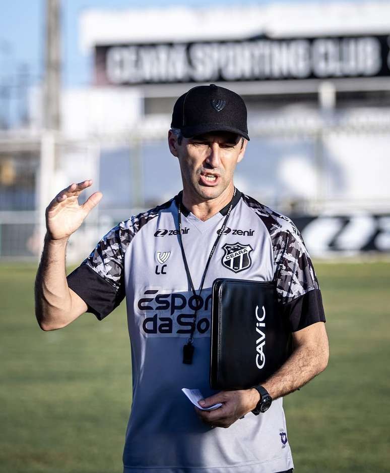 1986264708-chegando-a-mais-uma-reta-final-de-campeonato-competicao-dificil-e-equilibrada-mas-com-a-juncao-de-time-e-torcida-vencemos-boas-batalhas-e-estamos-firmes-na-disputa-2.jpg