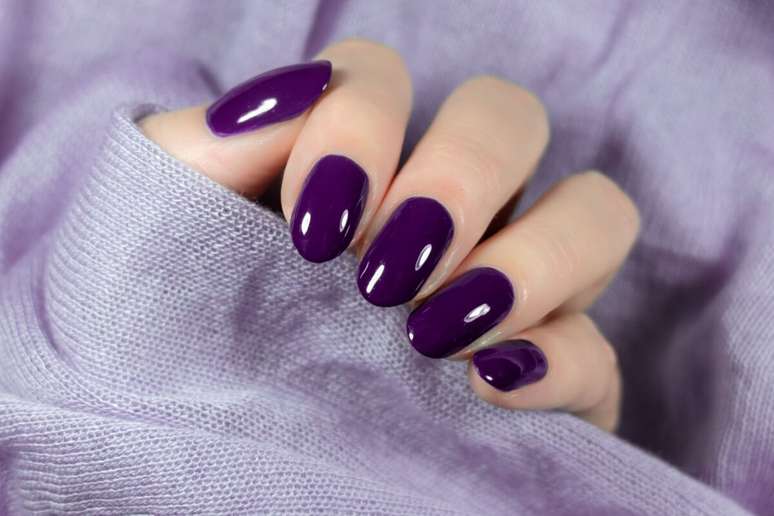 Tons de roxo s&atilde;o perfeitos para quem quer ousar com sofistica&ccedil;&atilde;o 