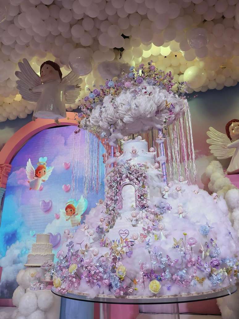 Bolo de anivers&aacute;rio de Maria Alice