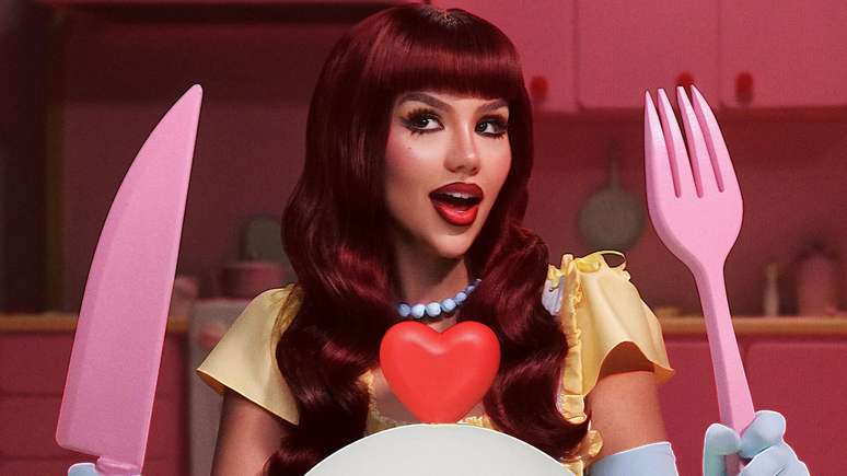 VIVI fala sobre bastidores 'Banquete'