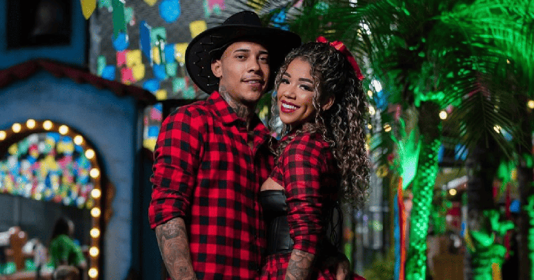 Poze do Rodo e Vivi Noronha fazem tatuagem juntos