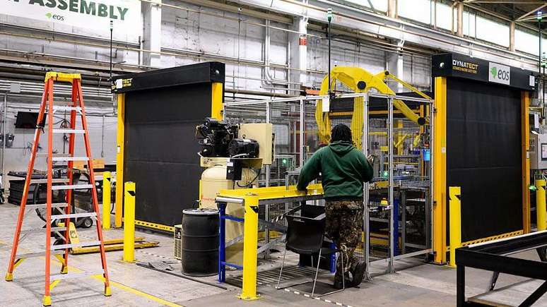 Analistas dizem que o governo Trump acredita que um d&oacute;lar mais fraco &eacute; um fator positivo para encorajar mais empresas a fabricar produtos nos EUA