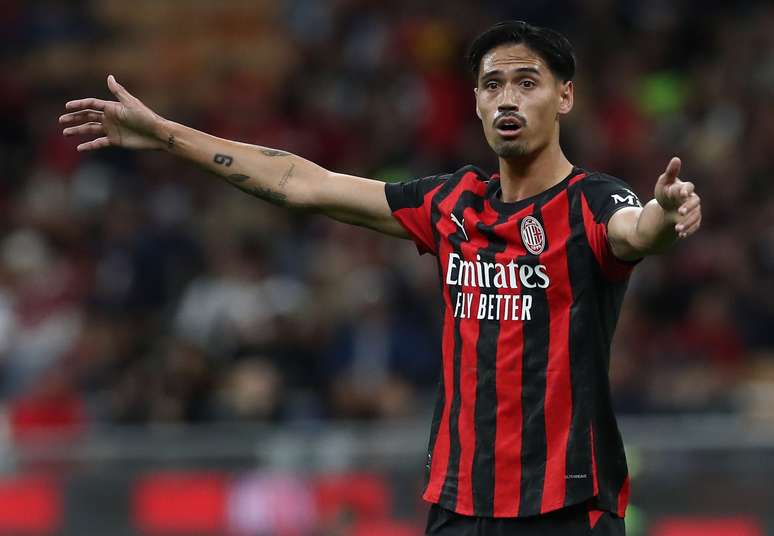 Reijnders em a&ccedil;&atilde;o pelo Milan 