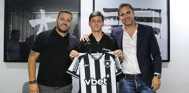 Álvaro Monttoro junto a Alessandro Brido 