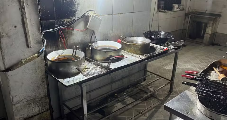 Local insalubre onde eram preparados salgados