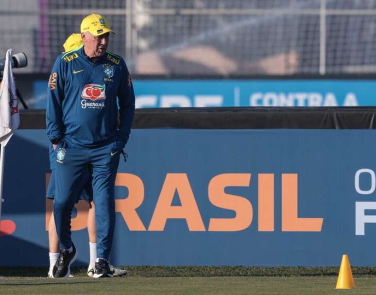 Ancelotti debuts in the national team trying to give a new face with old acquaintances