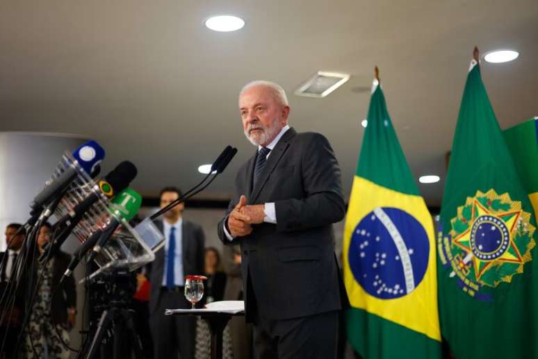 Presidente Lula tem dito que se estiver em boas condições de saúde vai concorrer em 2026