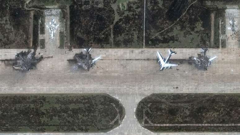 Aviões Tupolev Tu-95 foram destruídos na base aérea de Belaya, na região de Irkutsk, no leste da Sibéria, em 4 de junho de 2025 por uma operação planejada pela Ucrânia