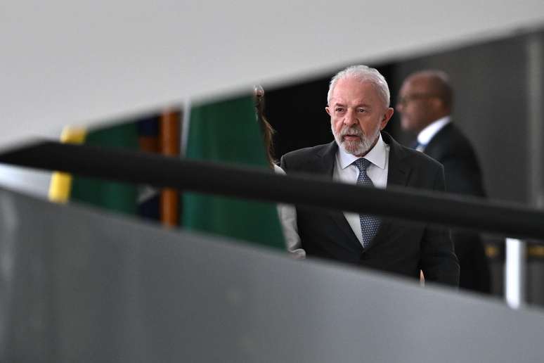 Macron e Lula deram demonstrações de convergências em temas que vão do combate ao avanço da extrema-direita no mundo, defesa do meio ambiente e a necessidade de um cessar-fogo no conflito na Faixa de Gaza Macron e Lula deram demonstrações de convergências em temas que vão do combate ao avanço da extrema-direita no mundo, defesa do meio ambiente e a necessidade de um cessar-fogo no conflito na Faixa de Gaza