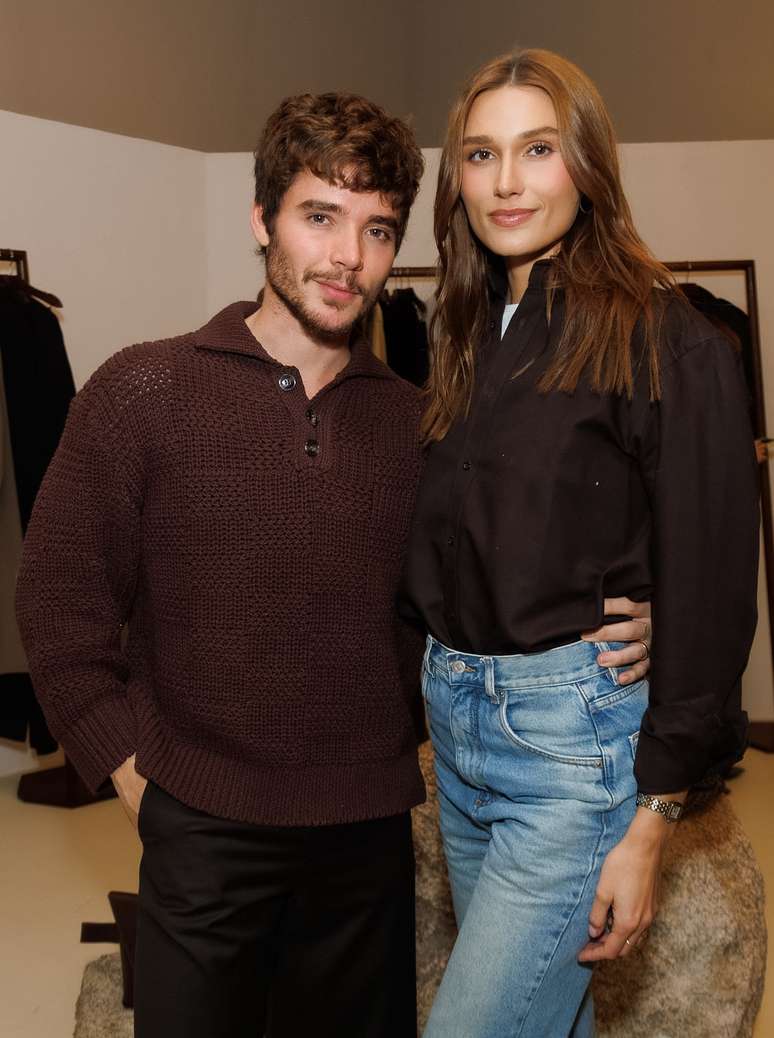 Jo&atilde;o Lucas e Sasha 