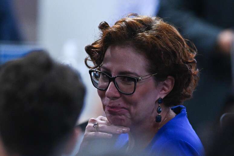 Carla Zambelli foi condenada no Brasil a 10 anos de pris&atilde;o