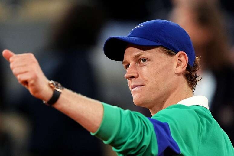 Sinner pegar&aacute; Alcaraz na final de Roland Garros