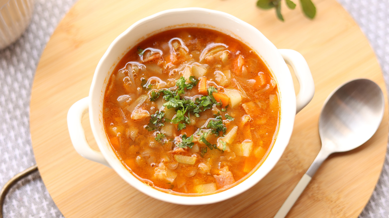 Especialista explica que o fen&ocirc;meno ocorre principalmente com comidas ricas em amido, como ensopados e massas