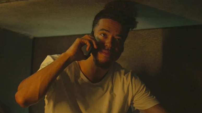 Ryan (L7nnon) est&aacute; contando os dias para ficar livre em 'Dona de Mim'