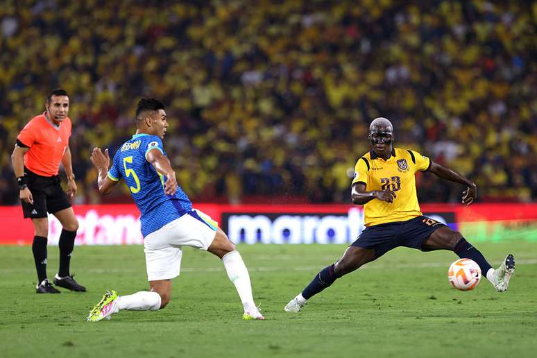 Casmina a Brasil para Deel contra Ecuador