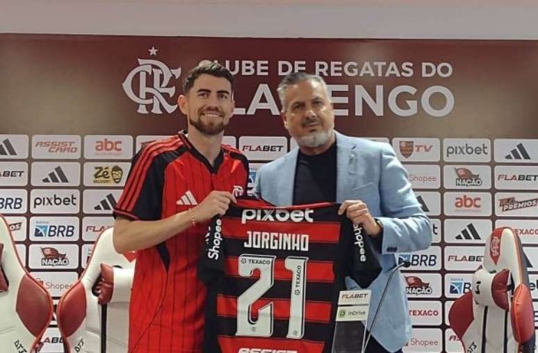 Carlos Mello/Jogada10 - Legenda: Jorginho, novo reforço do Flamengo