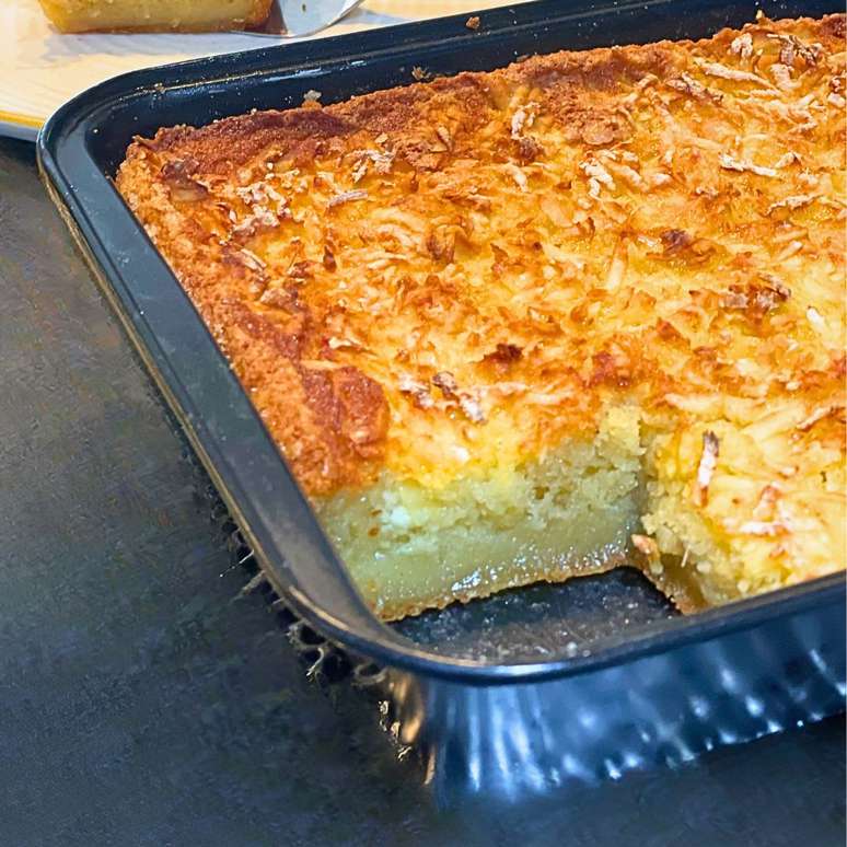 BOLO DE AIPIM CREMOSO DE LIQUIDIFICADOR