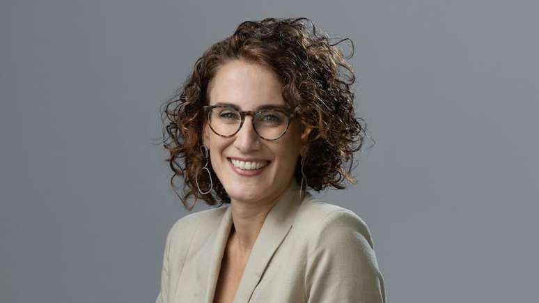 Ana Carolina Evangelista &eacute; cientista pol&iacute;tica e diretora-executiva do Instituto de Estudos da Religi&atilde;o