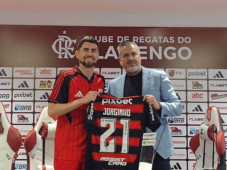 El nuevo jugador elegido número 21 por razones e ideas específicas sería afortunada de tener suerte y camisa -