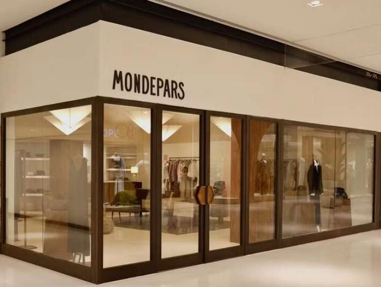 Mondapars of Sasha Meneghel opens a flagship to Shopping Jk Iguatemi shopping