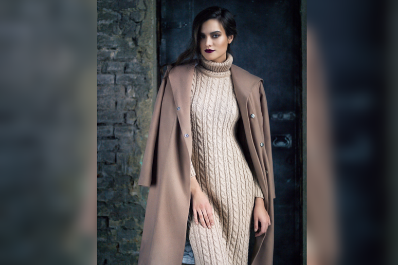 Vestidos longos de tricô são apostas certas para unir estilo e proteção térmica 
