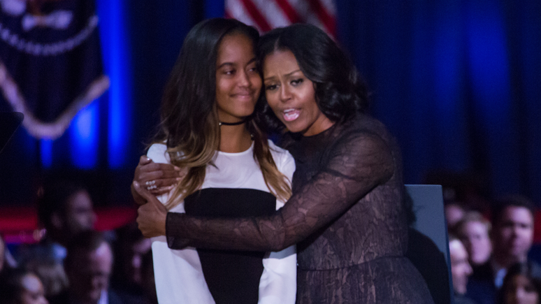Michelle Obama e a filha mais velha, Malia