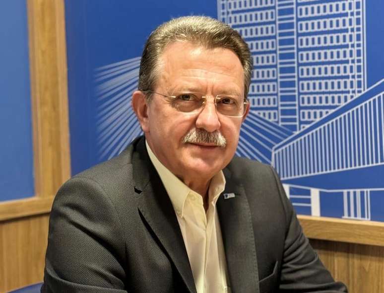 Mauricio Stainoff  