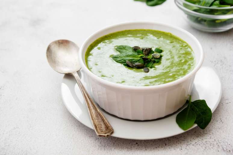8 soups and detoxification creams for Monday