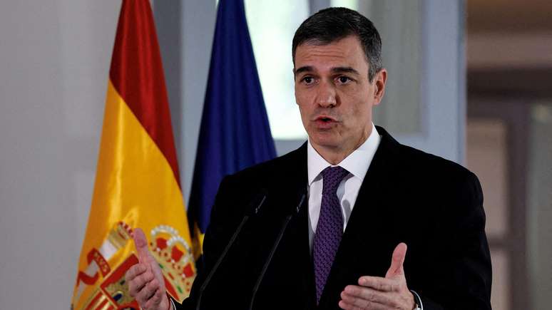 Com o envelhecimento da popula&ccedil;&atilde;o, metade das cidades espanholas correm risco de despovoamento, segundo o primeiro-ministro da Espanha, Pedro S&aacute;nchez