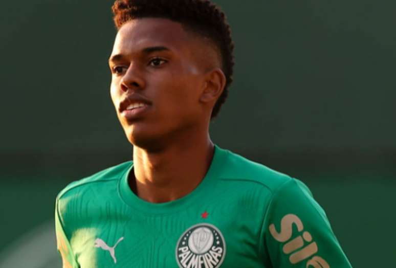 Estêvão em treino do Palmeiras 30-05-2025