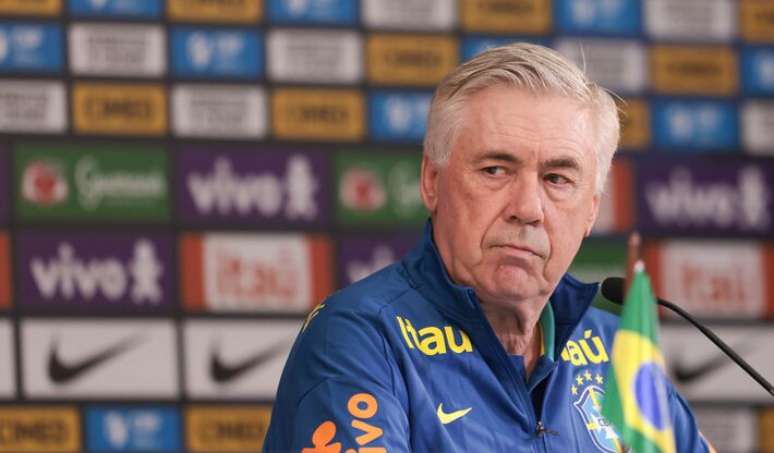 Ancelotti concedeu entrevista coletiva na véspera do duelo do Brasil com o Paraguai.