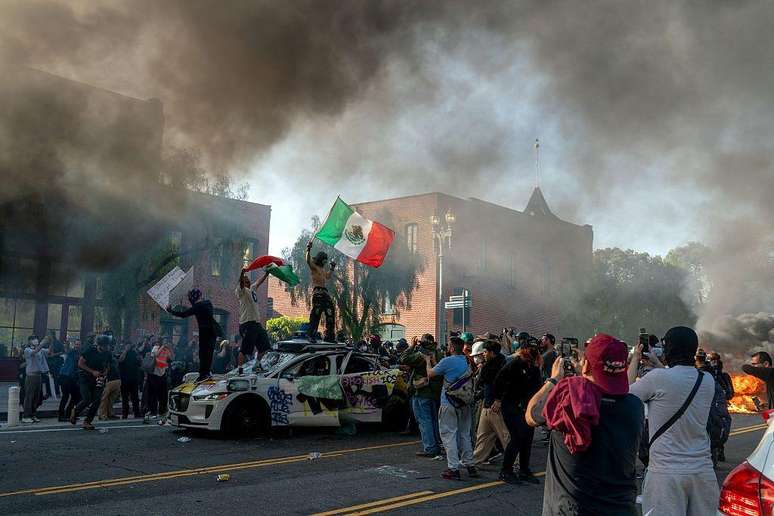 Los Angeles tem sido o epicentro dos protestos contra as batidas migratórias do ICE