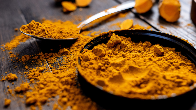 In addition to the dressing: the study discovers that turmeric acts in the intestine and brain