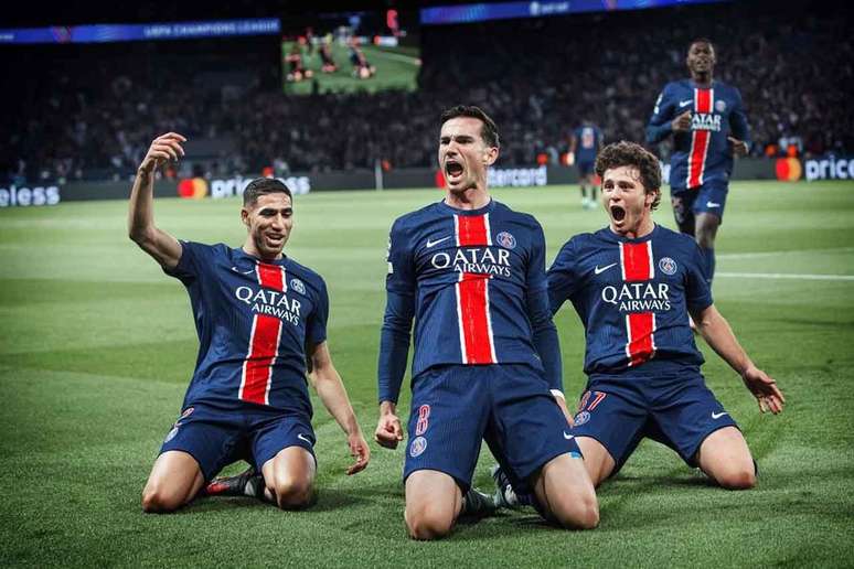 Franceses s&atilde;o os atuais campe&otilde;es europeus &ndash;