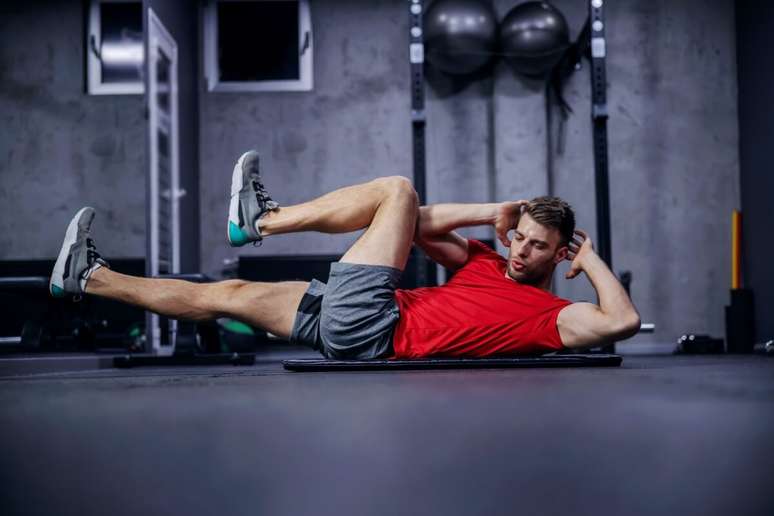 O segredo para eliminar gordura abdominal está no estilo de vida saudável