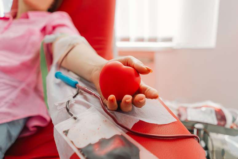 A campanha Junho Vermelho é uma oportunidade de reforçar a importância da doação de sangue como um ato que salva vidas