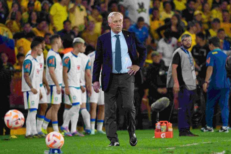 O técnico italiano Carlo Ancelotti busca a primeira vitória sob o comando do Brasil