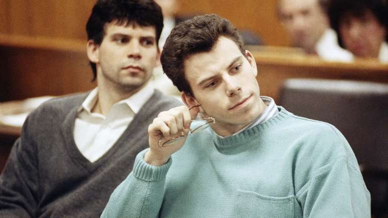 Irm&atilde;os Menendez: Jornalista revela que pris&atilde;o j&aacute; era esperada