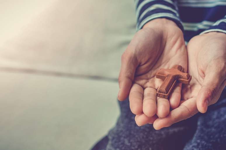 S&atilde;o Barnab&eacute; era conhecido por ser um homem generoso que ajudava os mais necessitados, demonstrando a caridade propagada por Cristo 