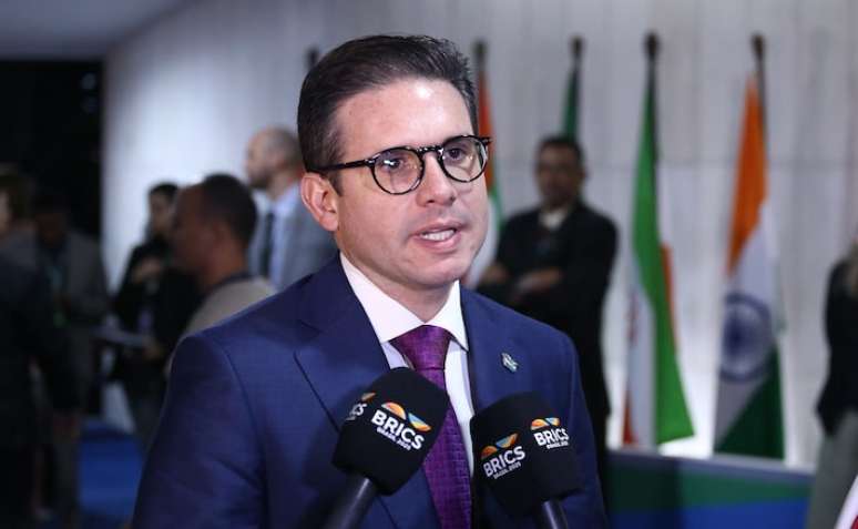 Motta lembrou que Congresso apoiou o governo em mais de um projeto para aumentar a arrecadação, mas cobrou a discussão sobre as despesas
