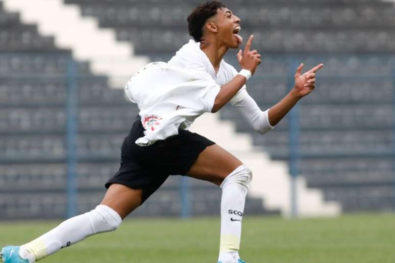 Kauê Furquim, joia da base do Corinthians