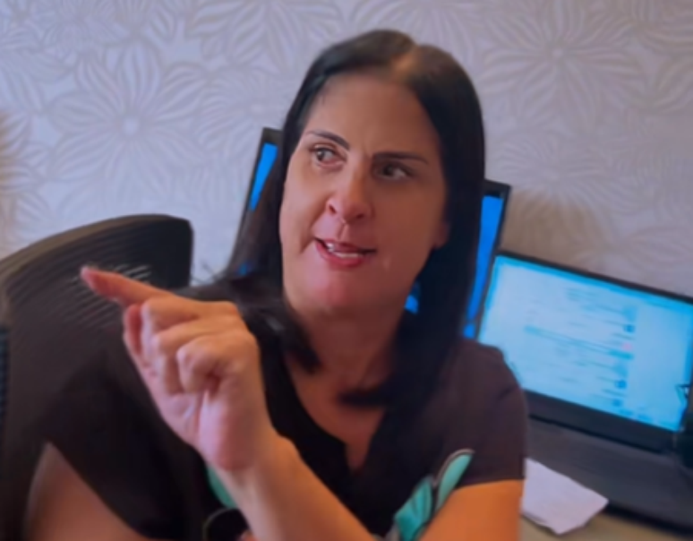 The boy takes the mother’s card and spends almost $ 12,000 on Roblox