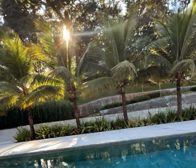 Z&eacute; Felipe divulga imagens da nova casa, no mesmo condom&iacute;nio de Virg&iacute;nia