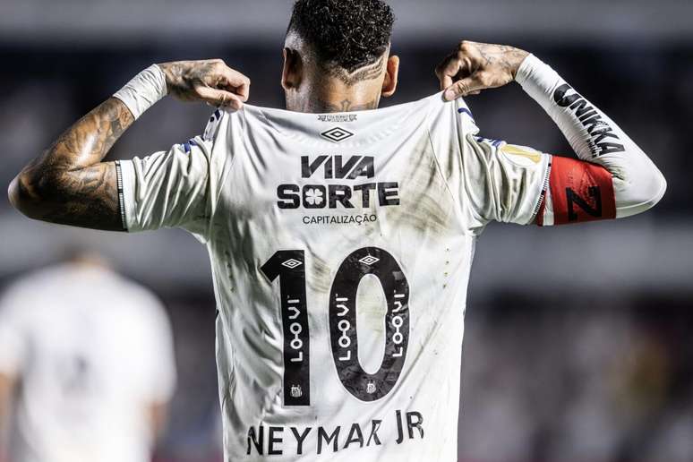 Neymar em ação pelo Santos