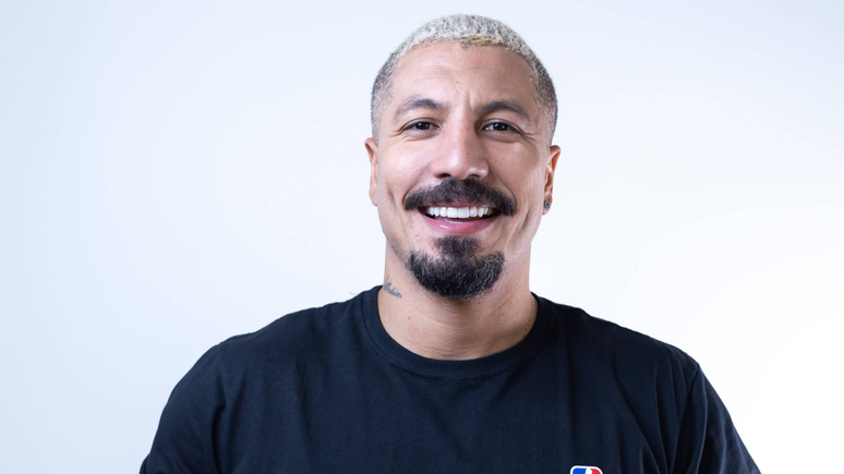 Fernando Barbosa revela mais detalhes de sua paixão pela moda e basquete