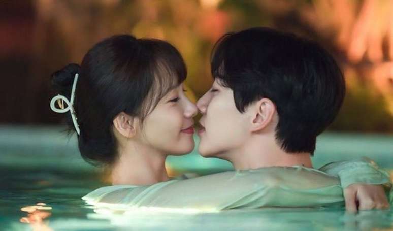 Valentine’s Day: 7 romantic Doramas to look at the big boy tonight at a candlelit dinner – and with a good wine!